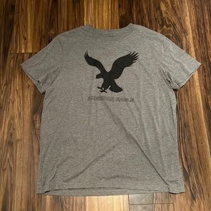 Men’s American eagle T-shirt